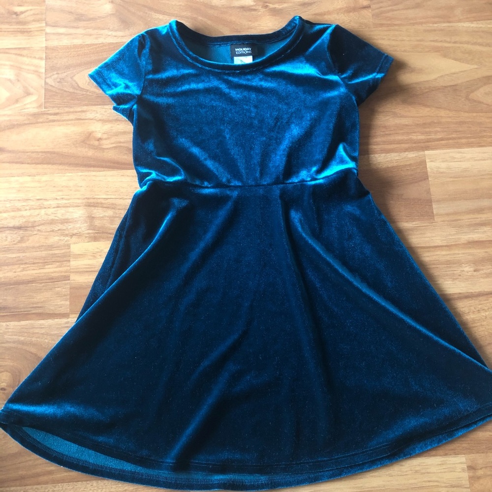 ‼️ 10/$20 teal velvet dress 6/6X